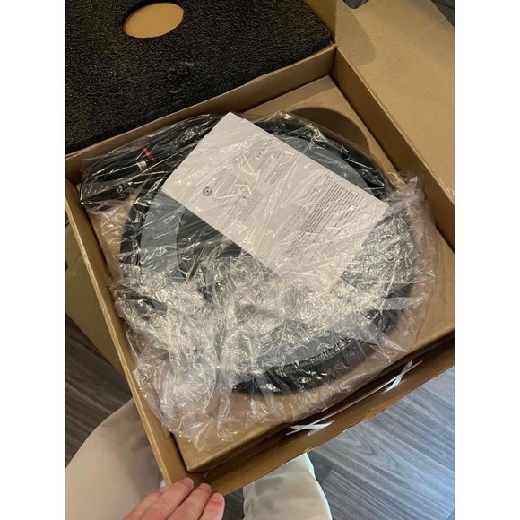 Irobot I4 Evo *New in Box* - Picture 3 of 8